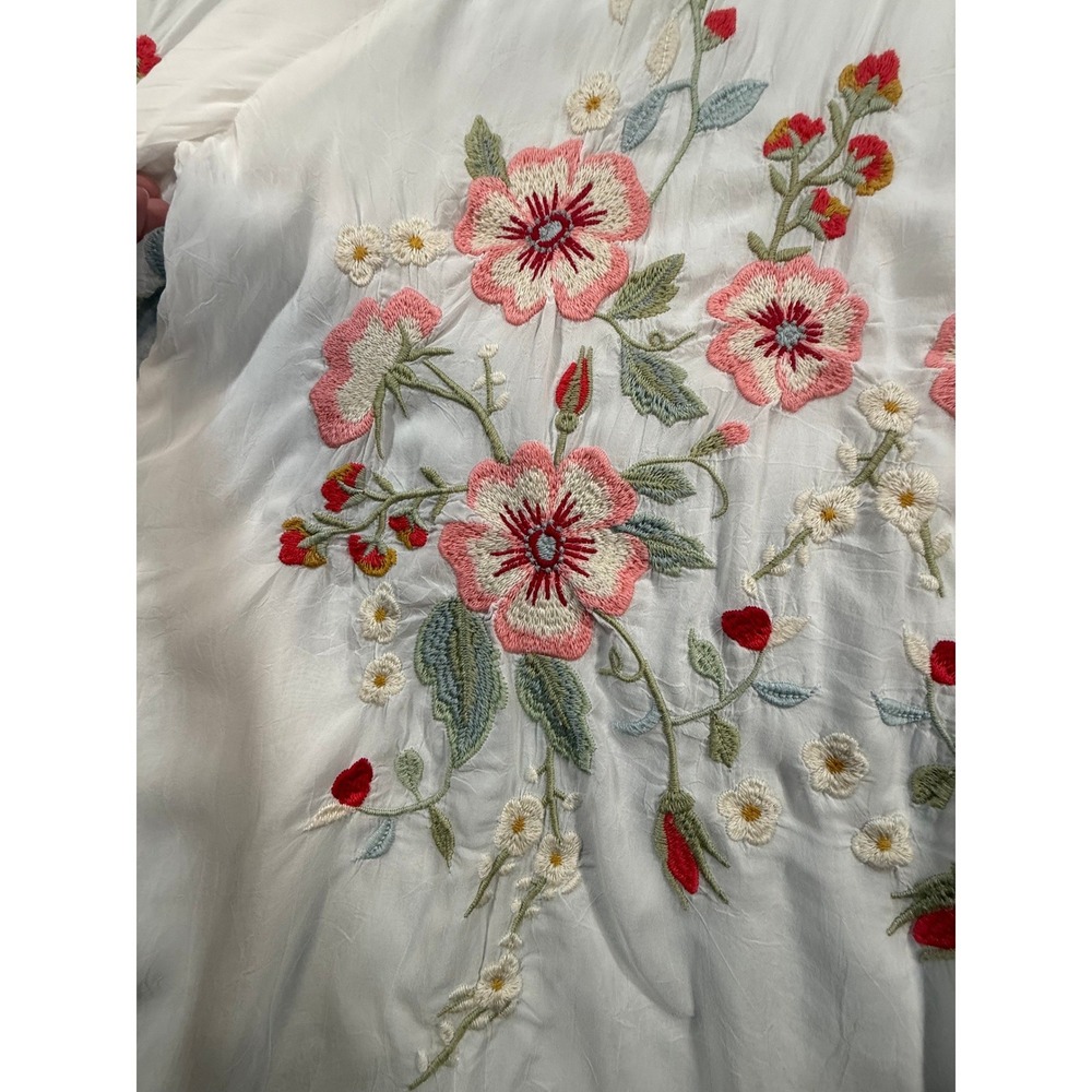 Johnny Was White Floral Embroidered Tunic with Pink and Red Accents - Picture 3 of 16
